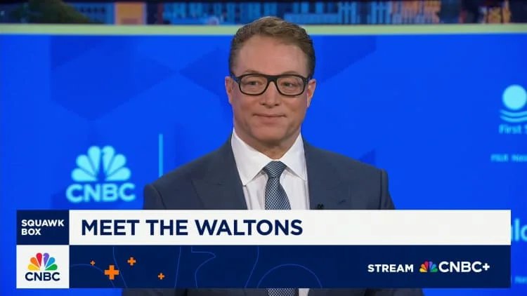 Walmart039s First Family The numbers behind the wealth