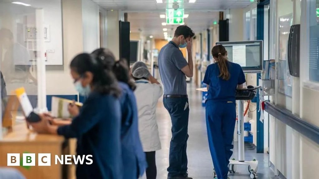 Hospitals warned end-of-life care crisis threatening treatment