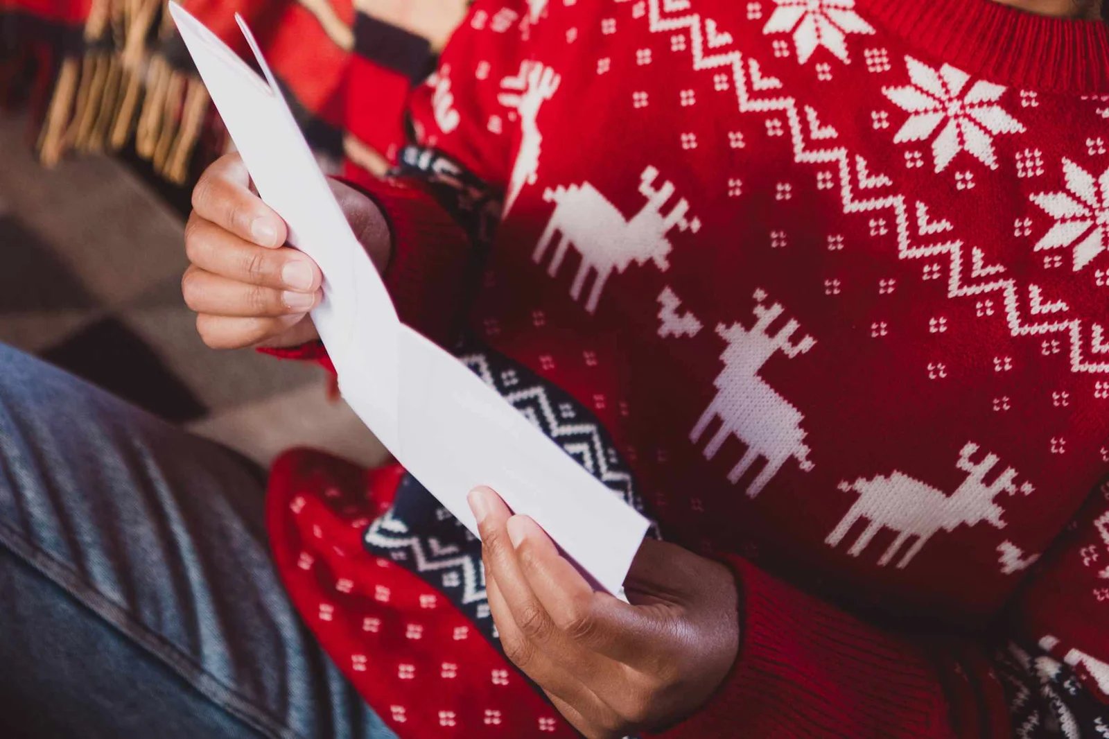 Mom of 3 Who Has Just Months to Live Receives Thousands of Christmas Cards Mom of 3 Who Has Just Months to Live Receives Thousands of Christmas Cards